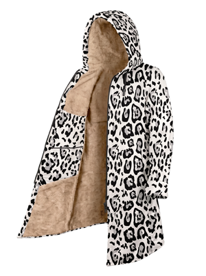 Classic Leopard Ultra Cloak
